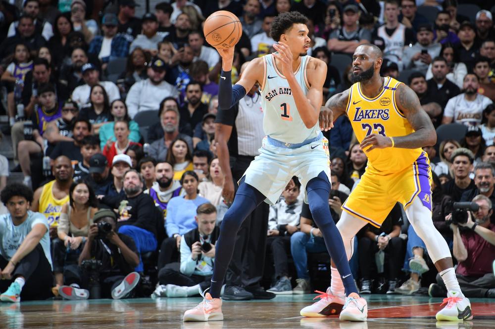 海报的绝对 海报的绝对