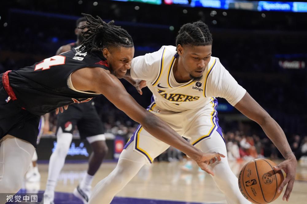 对俱乐部的 对俱乐部的