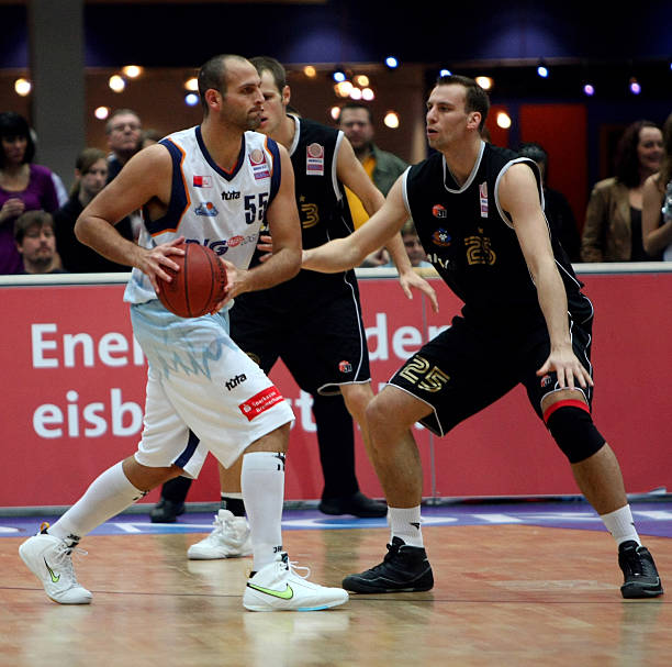 力并未下滑 力并未下滑