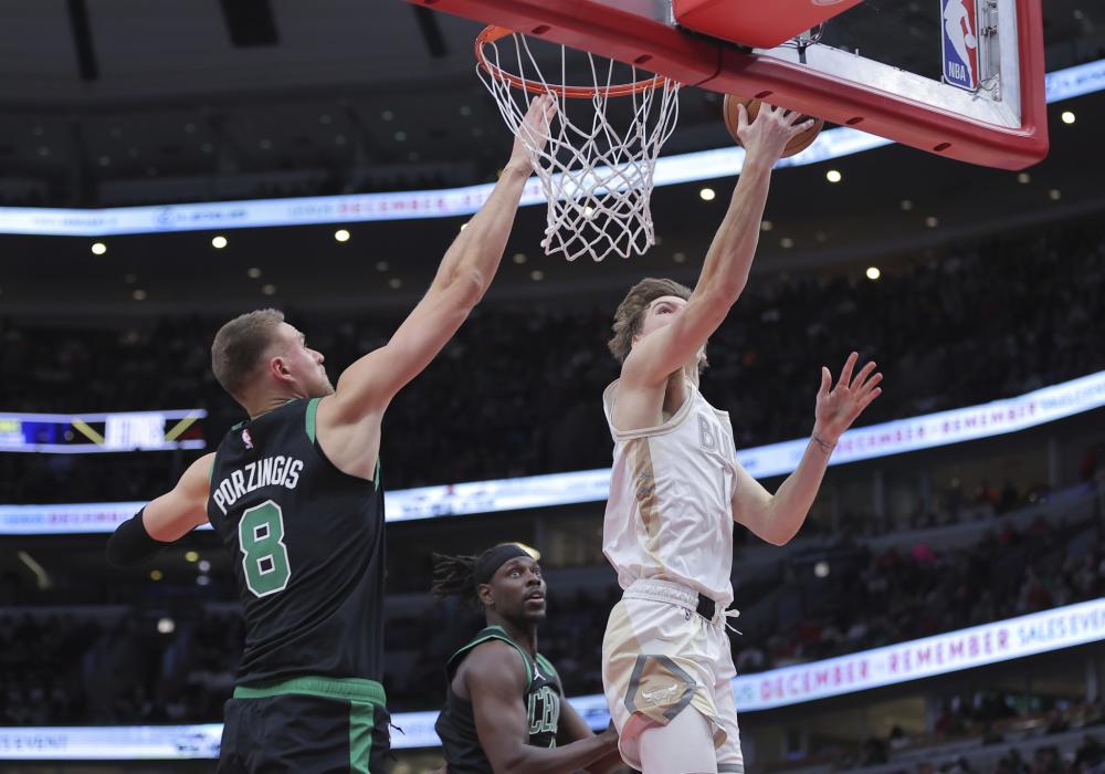 服了球迷们 服了球迷们