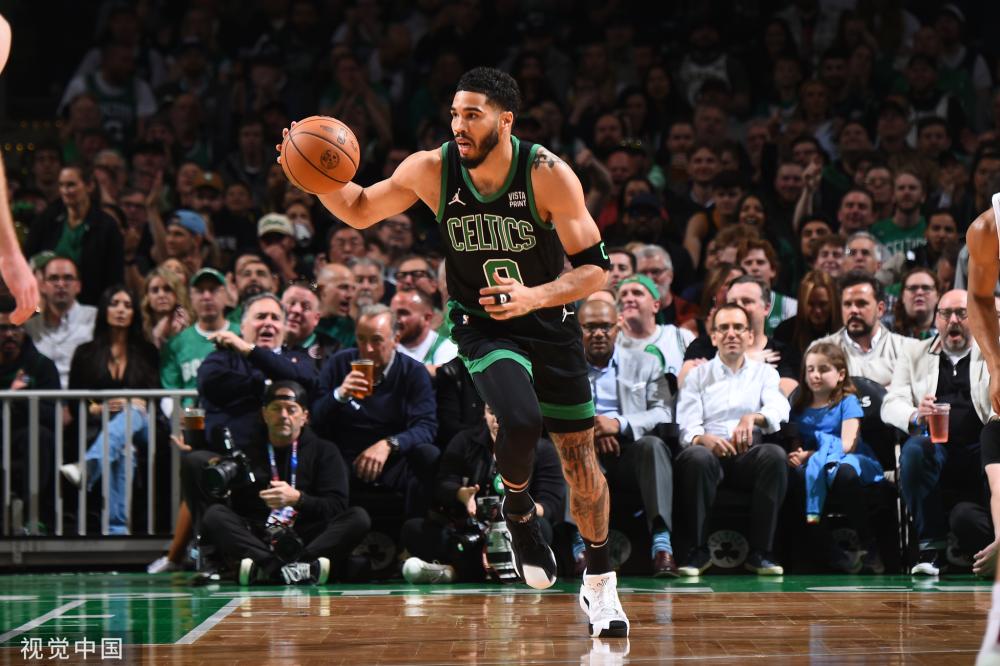 光聚焦于凡 光聚焦于凡